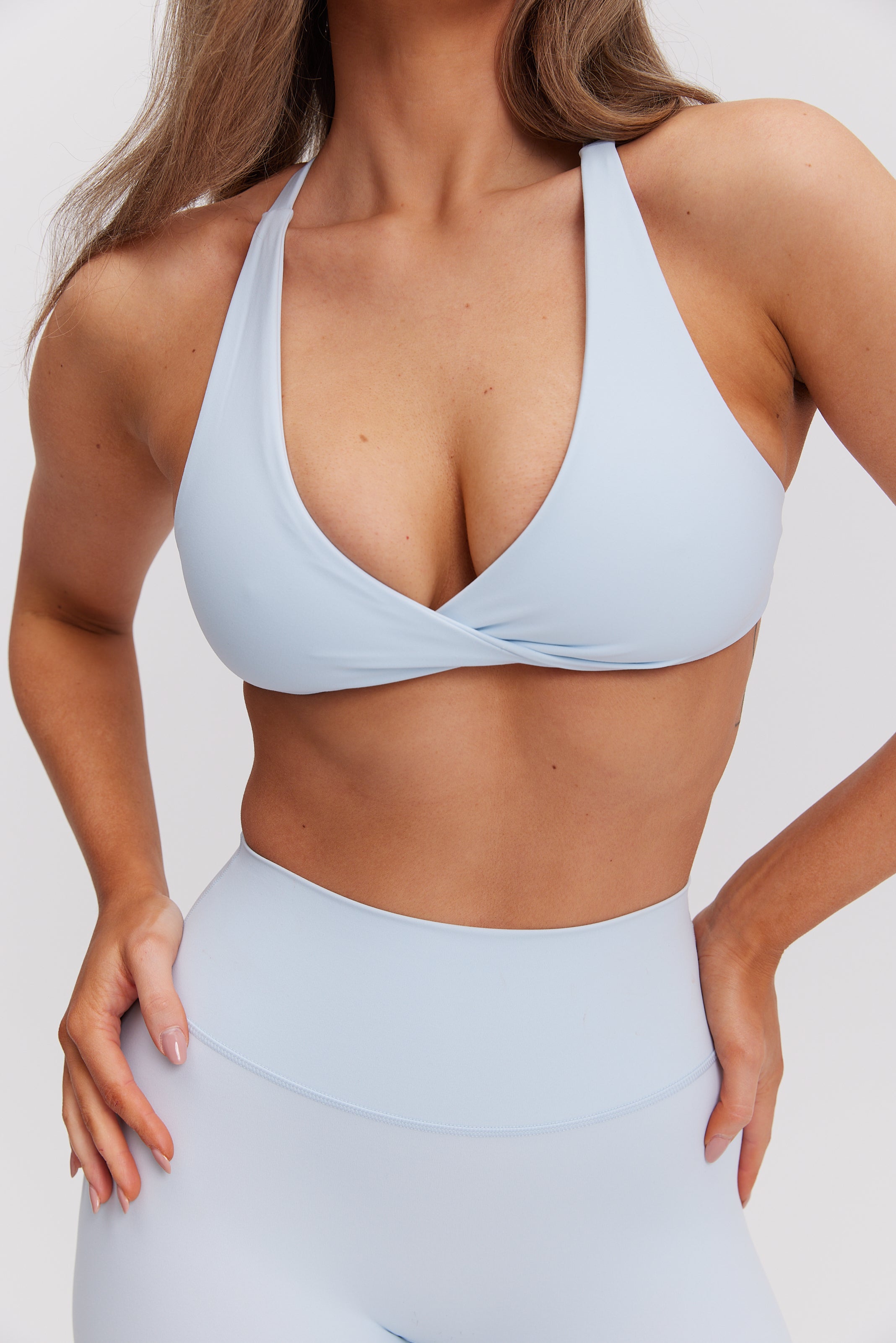 Balance Charlotte Bra Ice Blue close up stanik sportowy