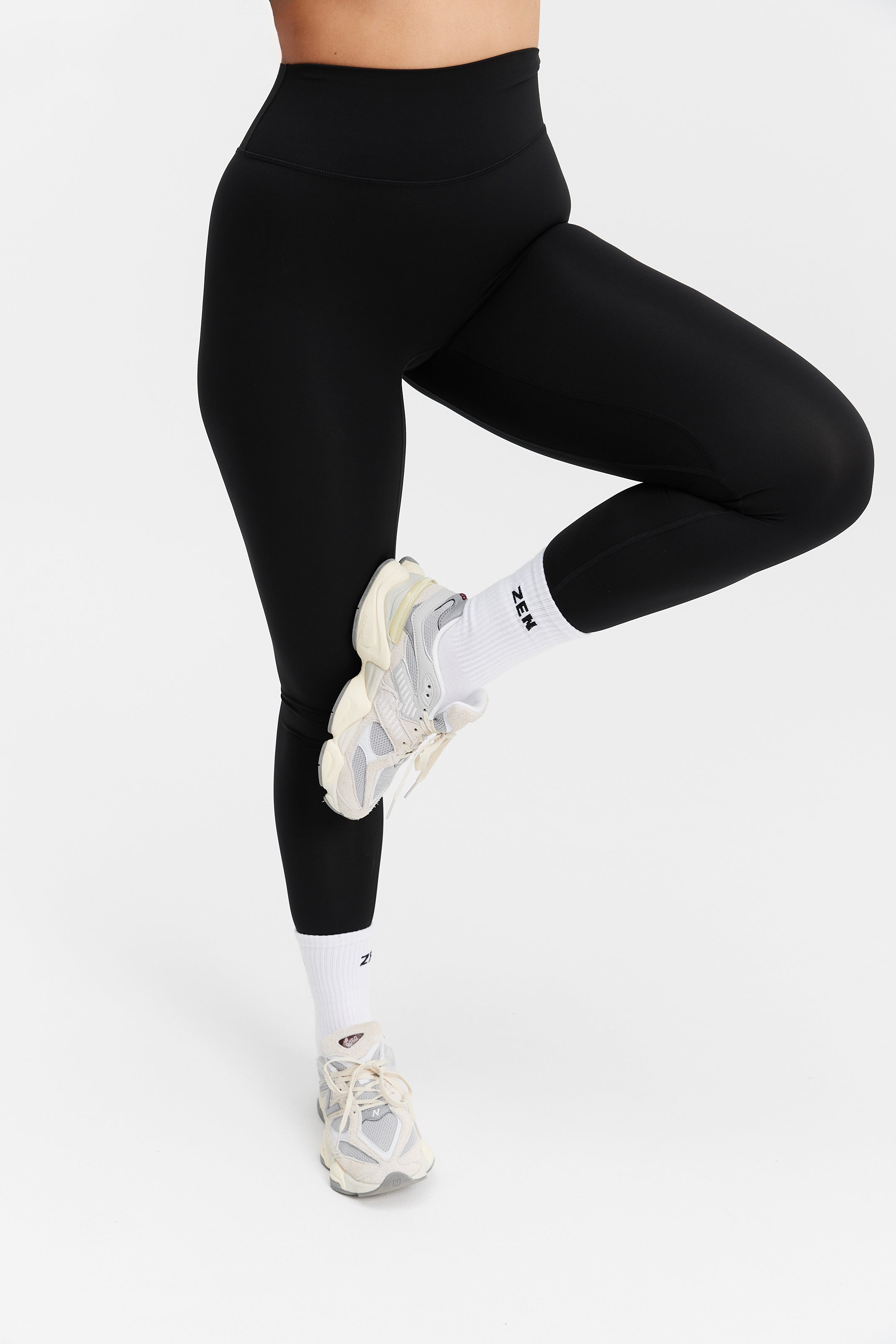Motion Sculpt Leggings black socks legginsy do jogi