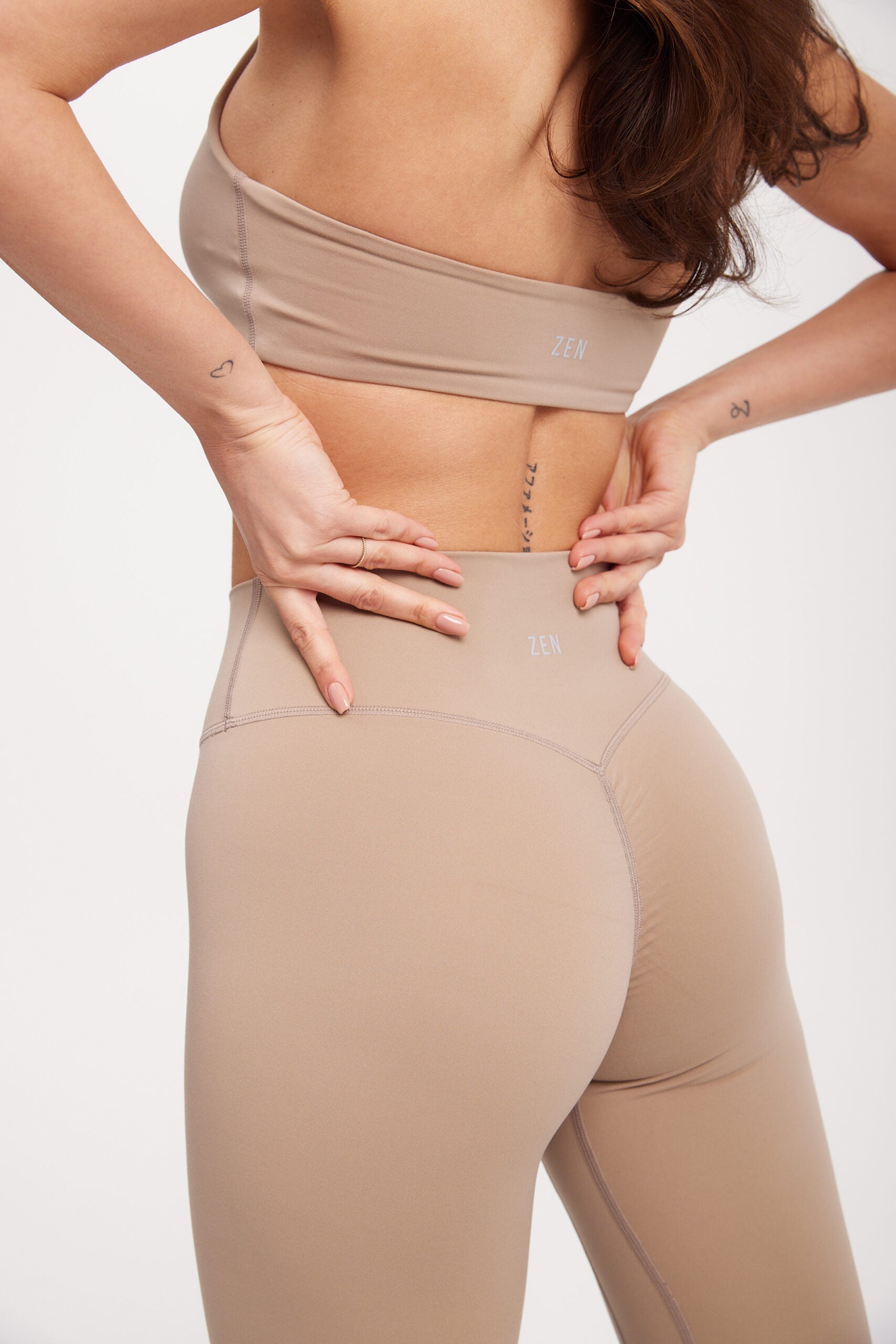Sculpt Leggings Latte Back